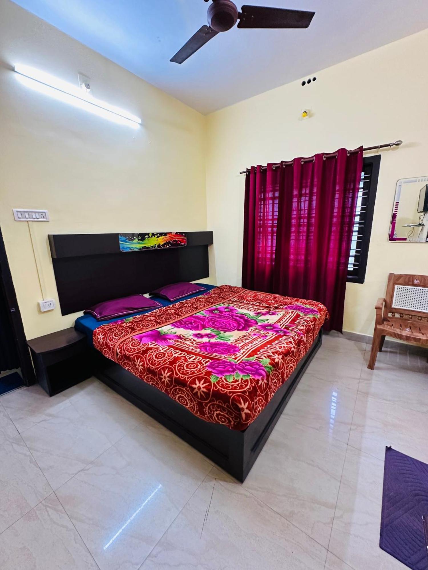 G Mount Budget Stay Munnar Esterno foto