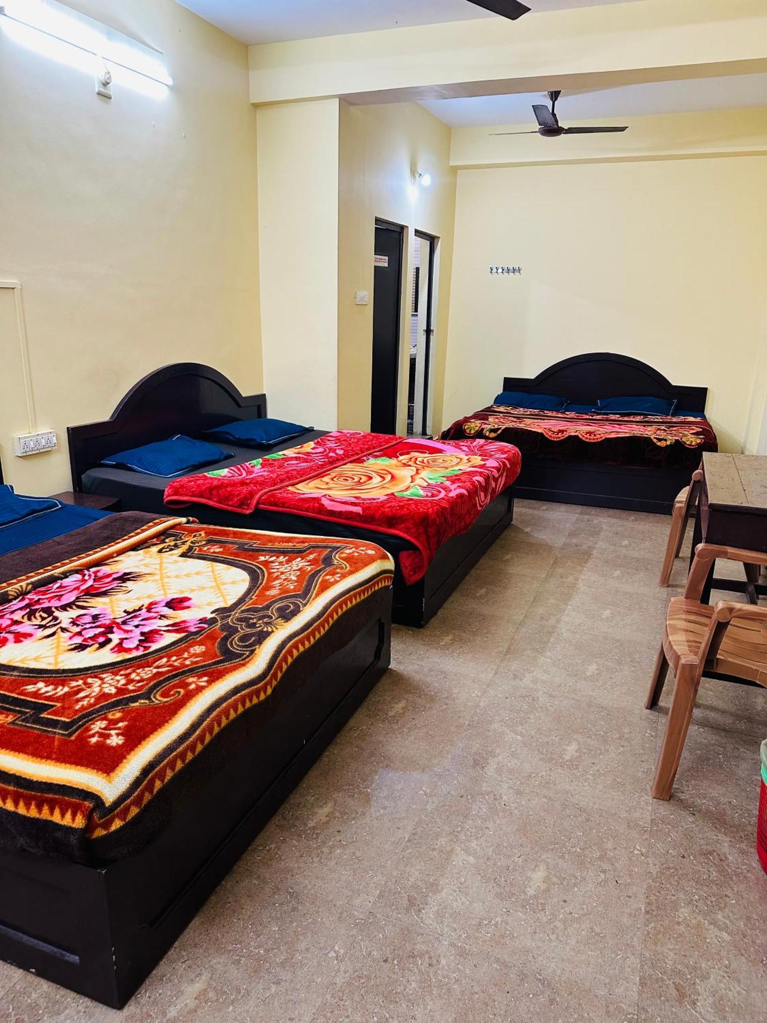 G Mount Budget Stay Munnar Esterno foto