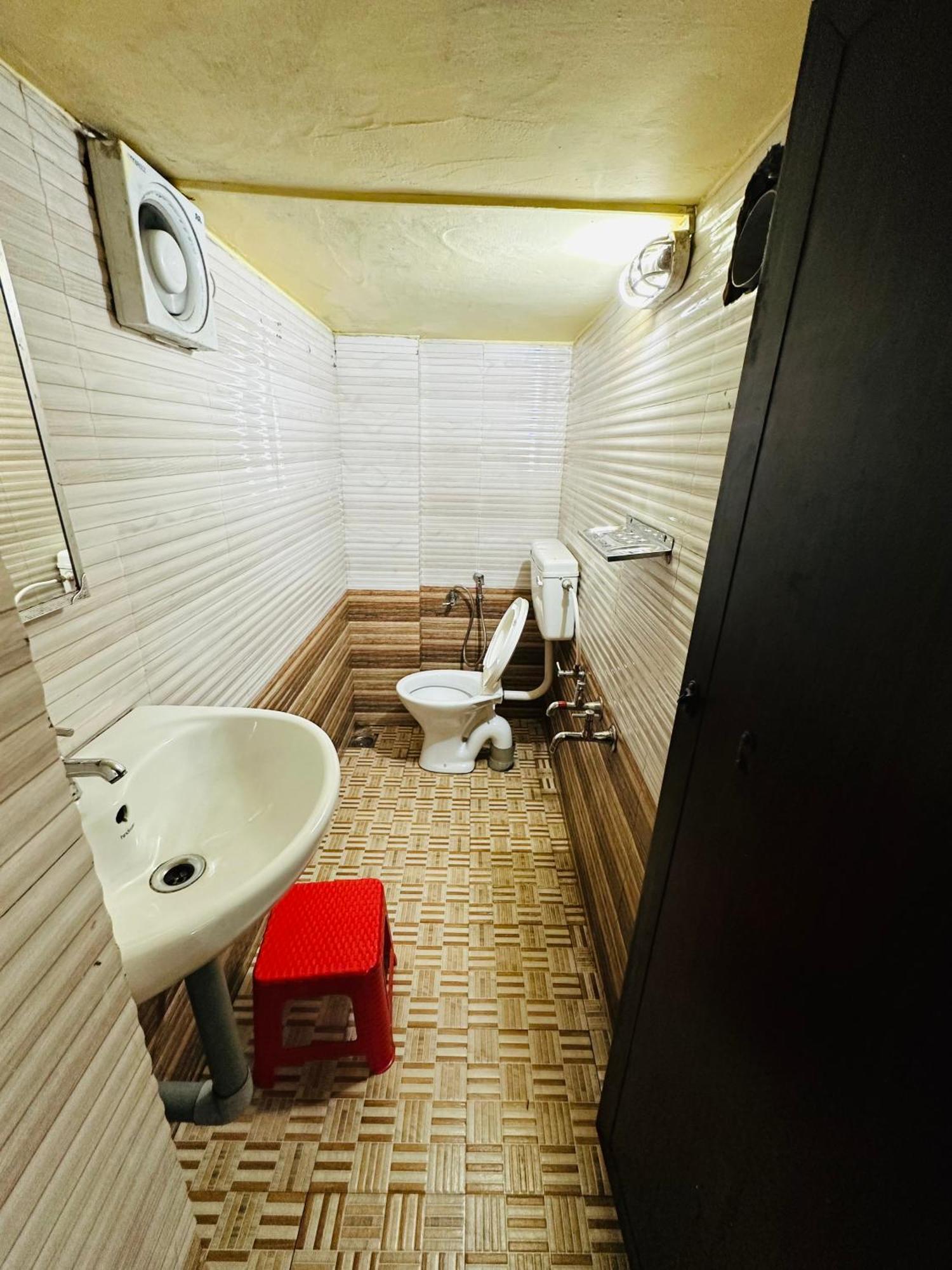 G Mount Budget Stay Munnar Esterno foto