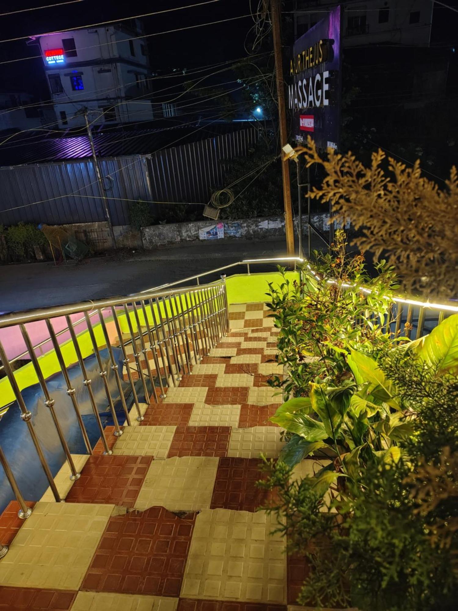 G Mount Budget Stay Munnar Esterno foto
